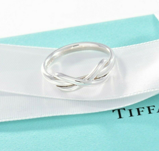 Tiffany & Co Sterling Silver Infinity Ring Size 6.5 & Pouch Narrow Knot Band