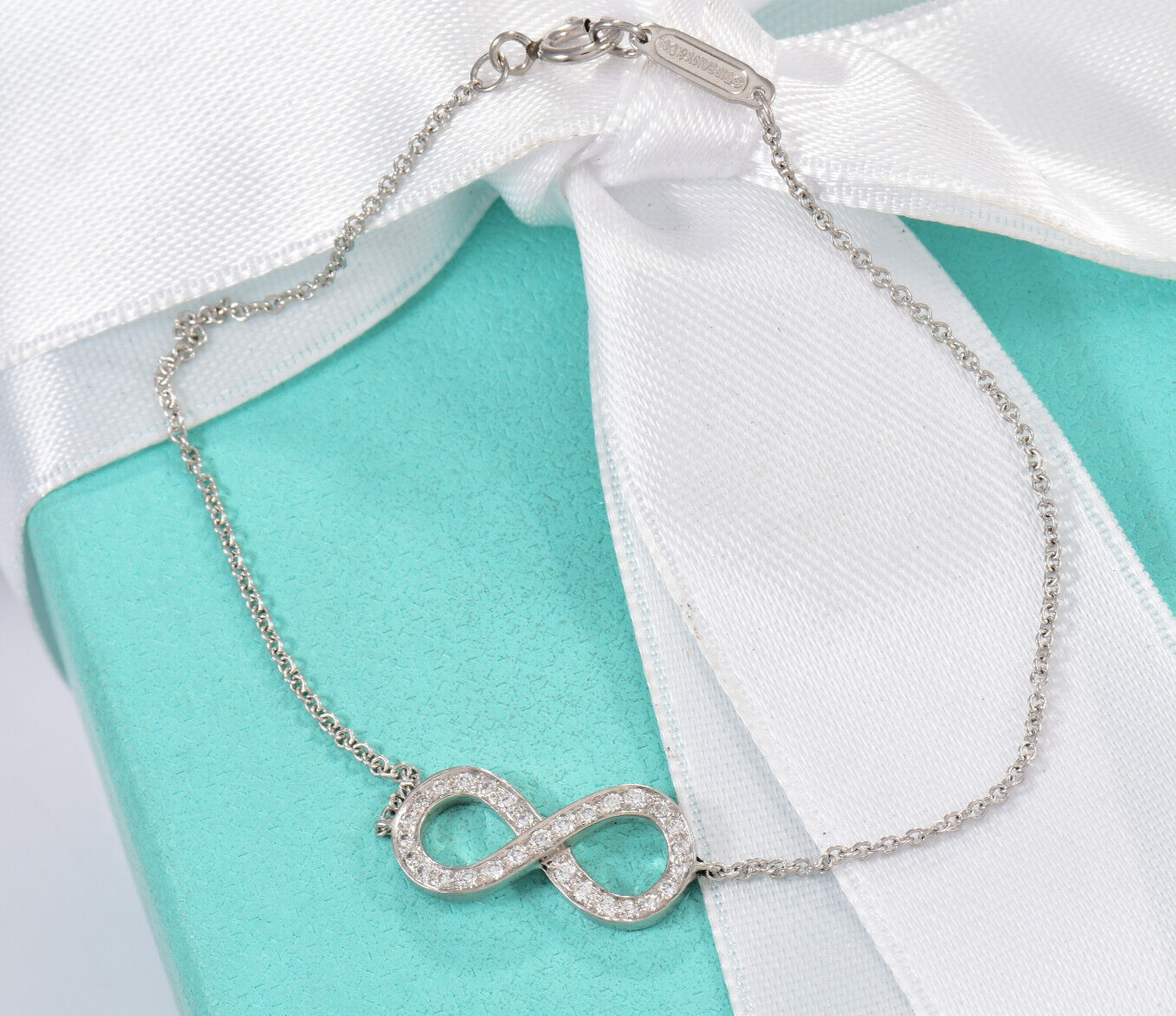 Tiffany & Co Diamond Platinum Infinity 6.6" Chain Bracelet in Box Pouch Eternity