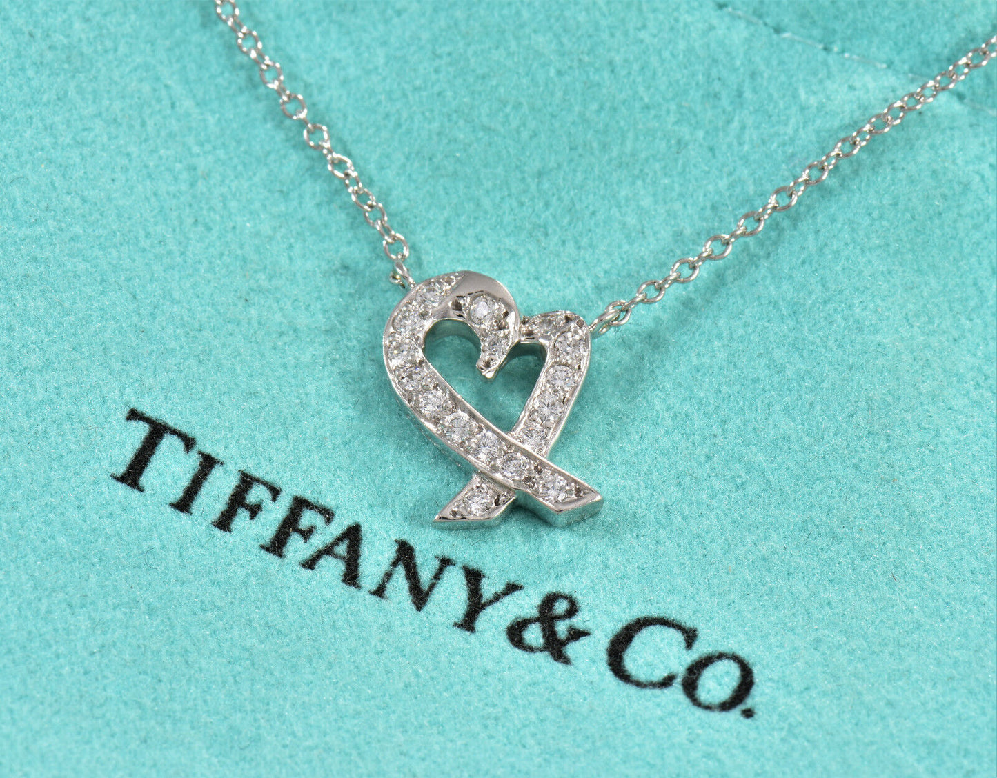 Tiffany & Co Diamond Platinum Paloma Picasso Loving Heart Necklace in Box Rare