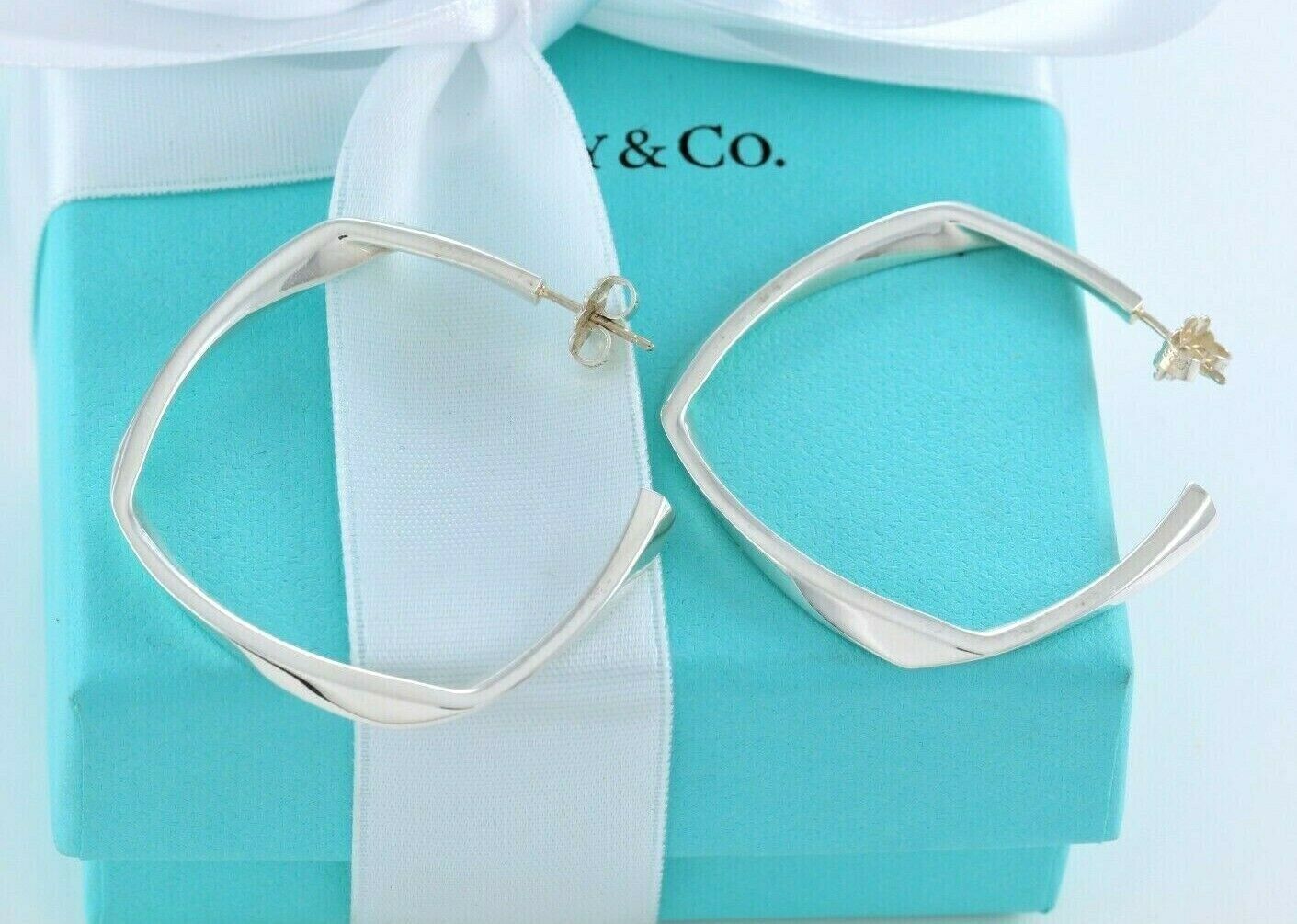 Tiffany & Co Frank Gehry Silver Torque Square Hoop 1.5" Earrings and Box Pouch