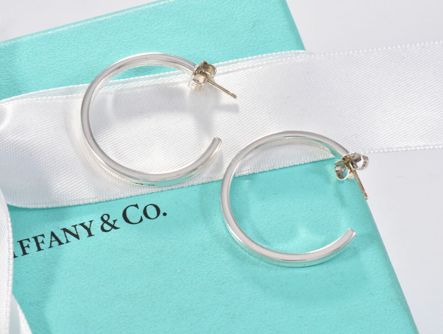 Tiffany & Co Sterling Silver 1837 28mm Medium Hoop Earrings in Box Narrow Rare