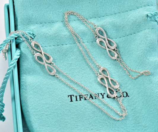 Tiffany & Co Silver Infinity Endless Link Pendant 18" Necklace & Box Pouch Charm