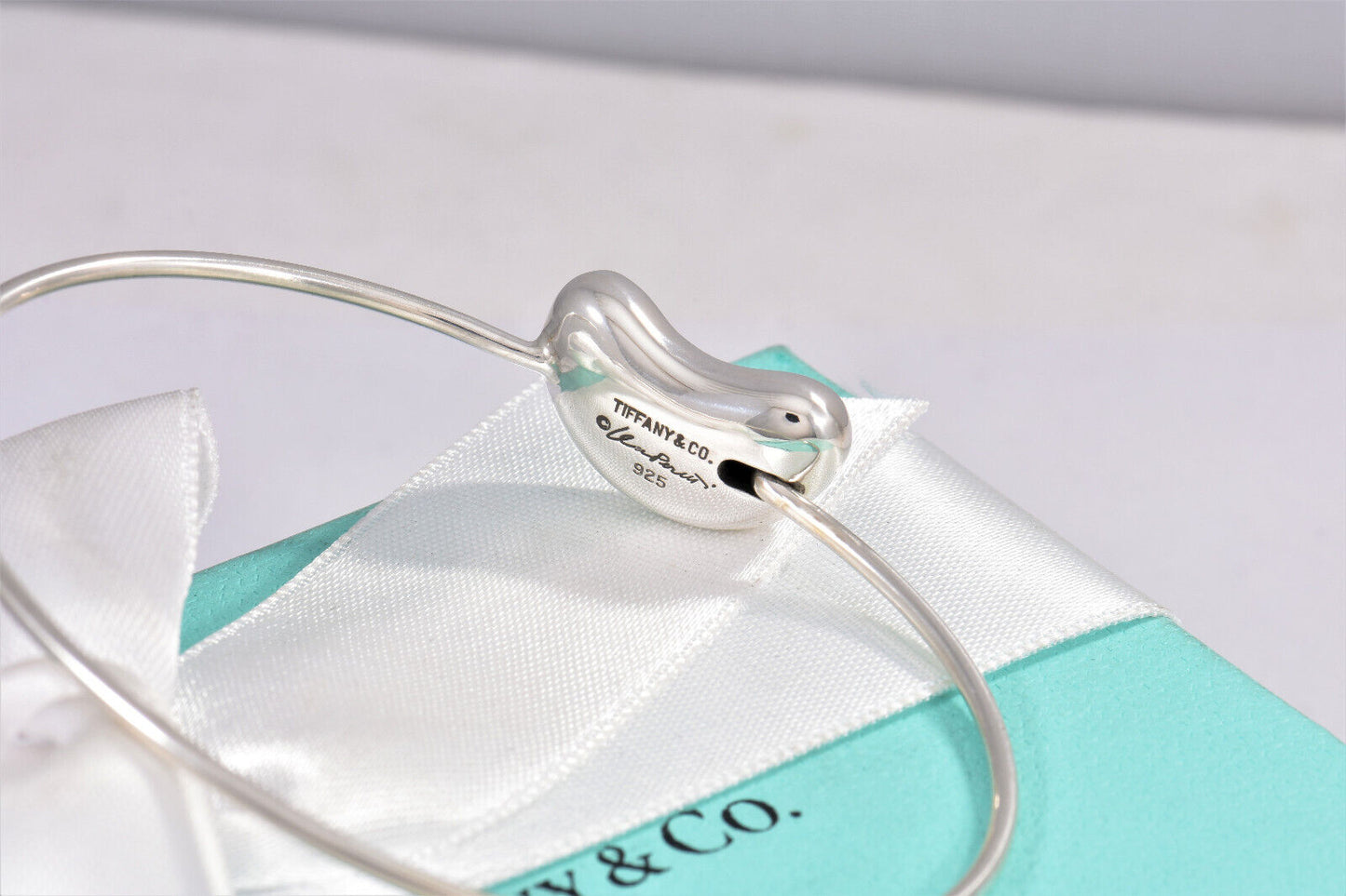 Tiffany & Co Sterling Silver Elsa Peretti Large Bean 7" Hook Bracelet in Pouch