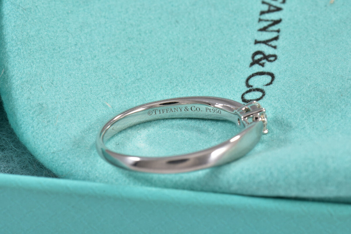 Tiffany & Co .22ct Diamond Platinum Harmony Engagement Ring Size 6.5 & Box Pouch