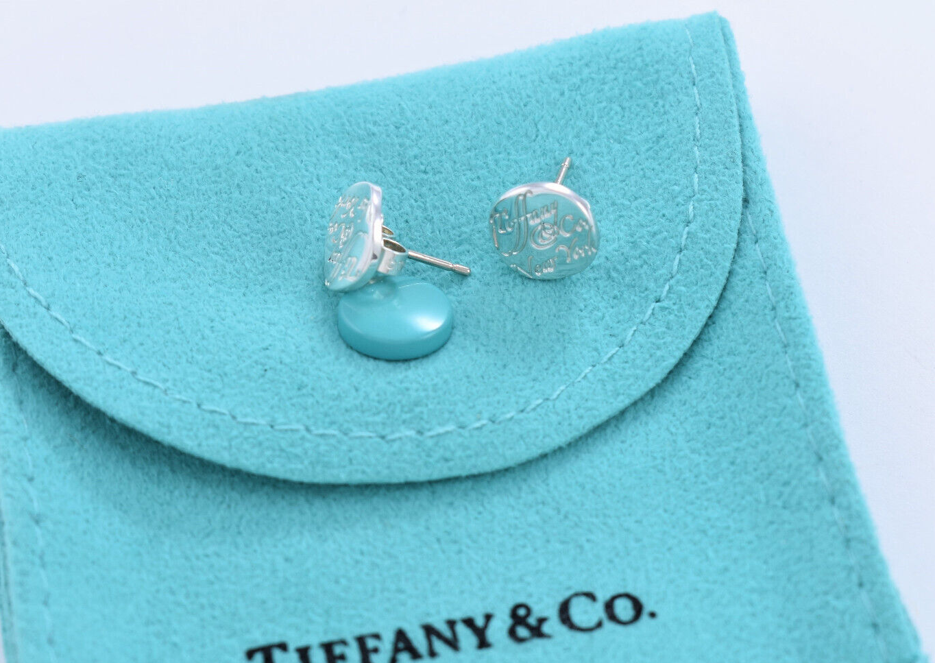 Tiffany & Co Silver Notes Round Wavy Circle Stud Earrings in Pouch Rare Lovely