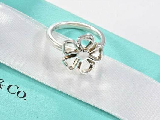 Tiffany & Co Sterling Silver Hibiscus Flower Ring Size 6.5 in Pouch Open Nature