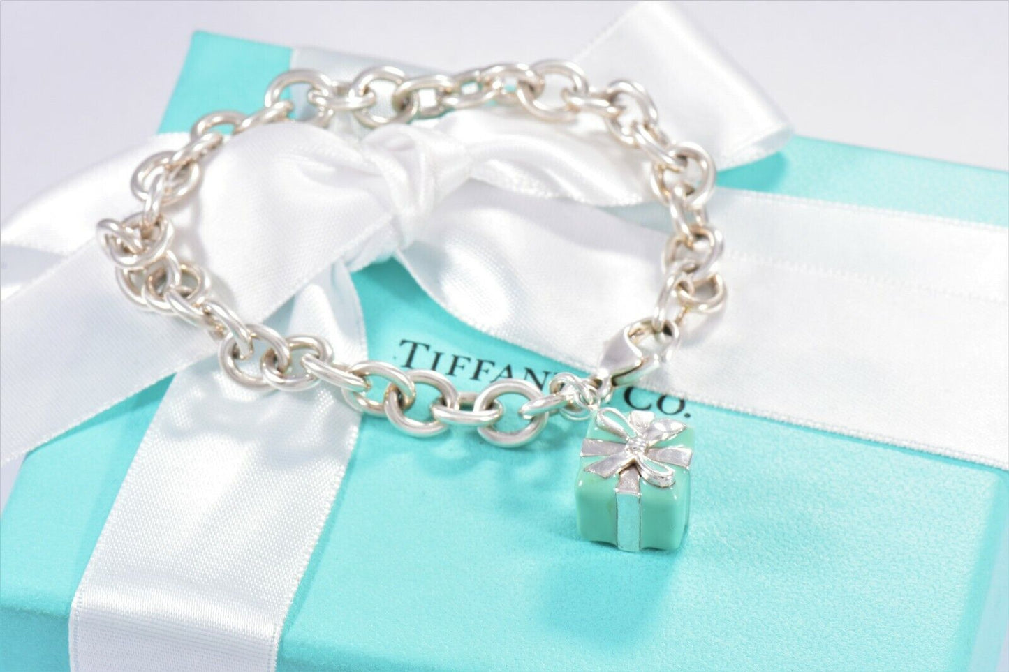 Tiffany & Co Sterling Silver Blue Enamel Gift Box Bracelet in Pouch Rare Present