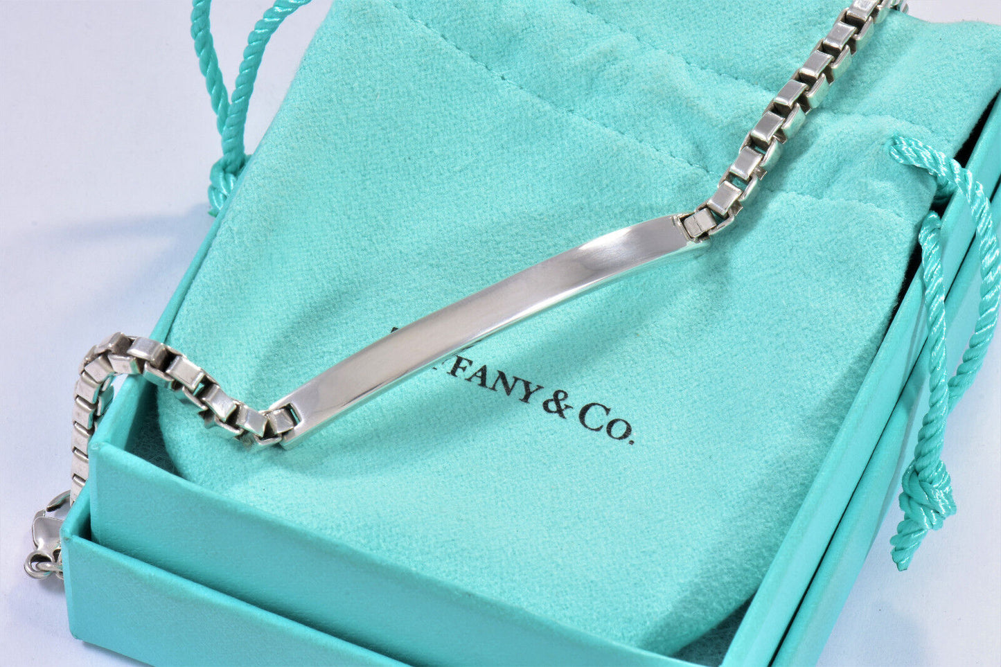 Tiffany & Co Sterling Silver Venetian Box Link ID Bar Bracelet 7.95" Mens Pouch