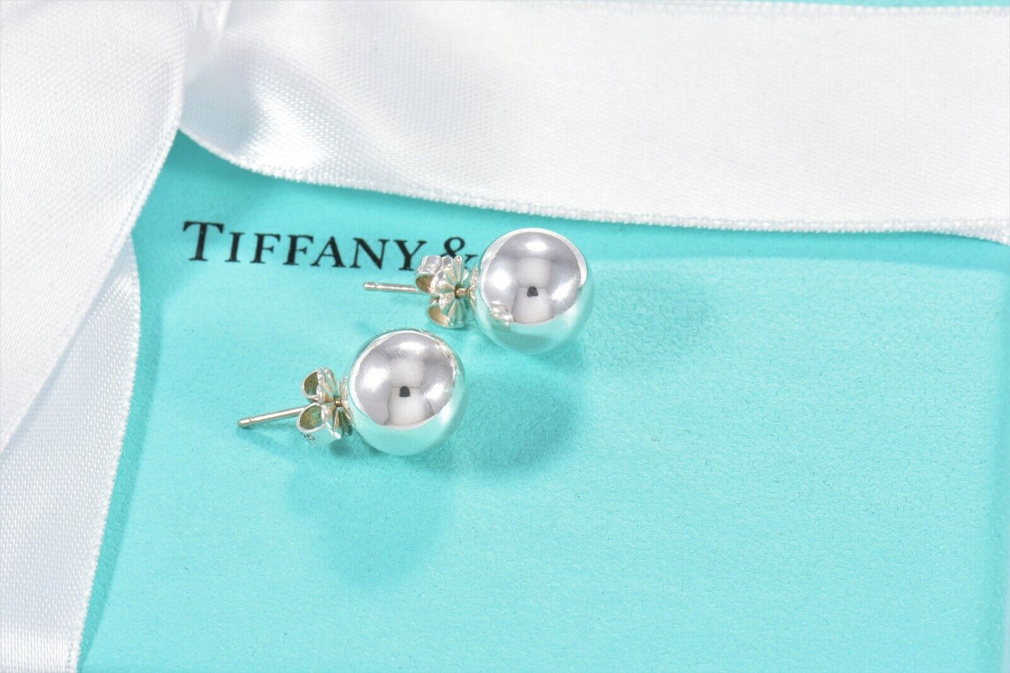 Tiffany & Co Sterling Silver 10mm Bead Ball Stud Earrings Box Pouch Limited Rare