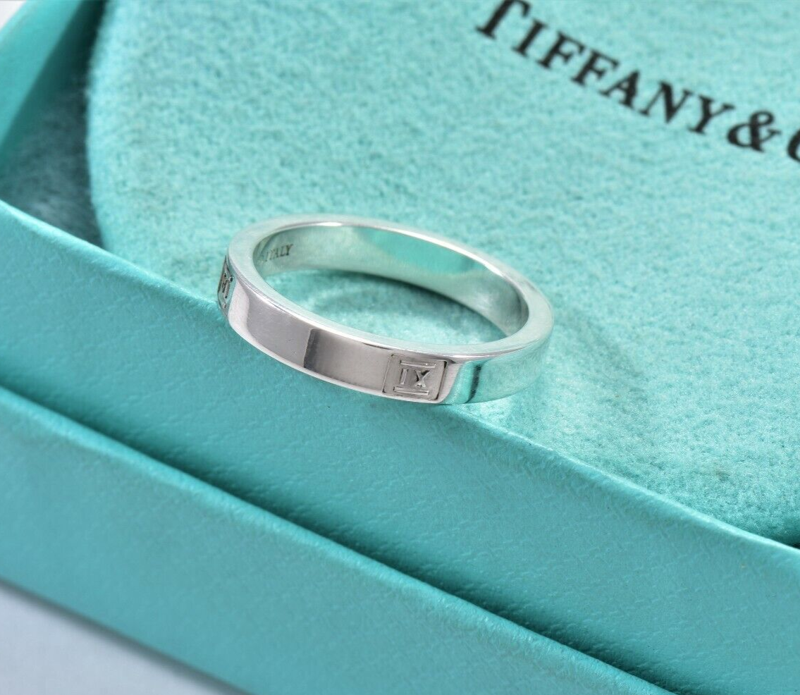 Tiffany & Co Silver 4mm Modern Atlas Roman Numerals Band Ring Size 6.5 in Pouch