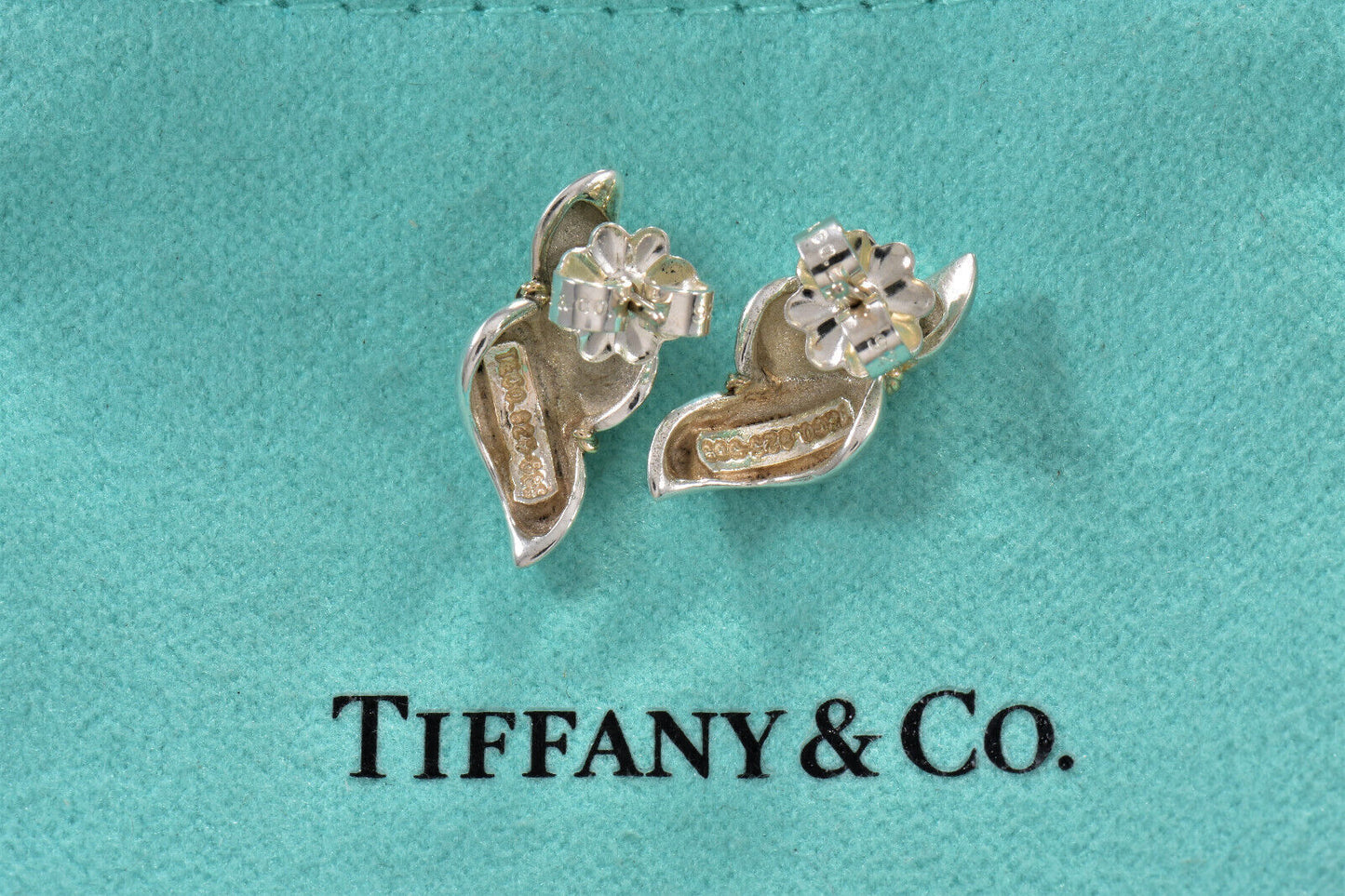 Vintage Tiffany & Co 14K Gold Silver Sea Shell Shrimp Braid Swirl Earrings Pouch