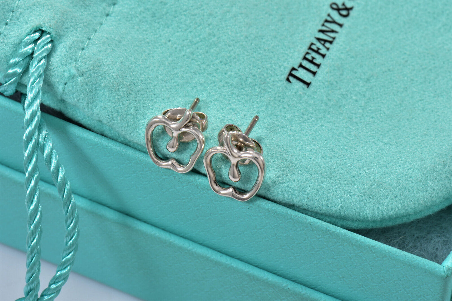 Tiffany & Co Silver Elsa Peretti 11mm Apple Earrings in Box Pouch Teacher Gift