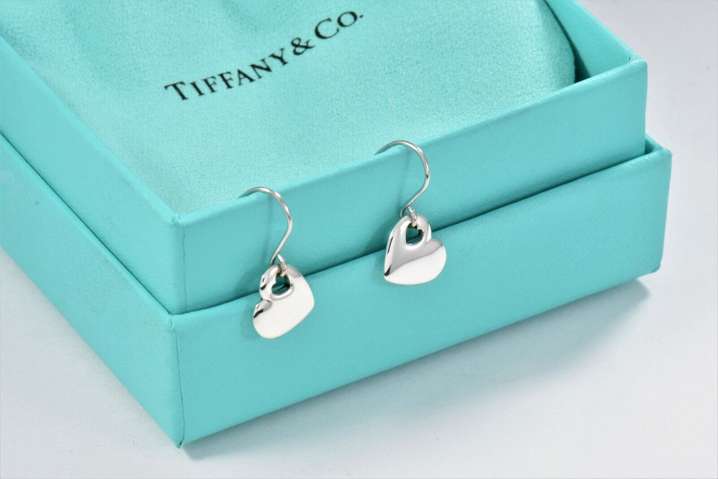 Tiffany & Co Silver Double Heart Stencil Dangle Earrings in Pouch Lovely Puff