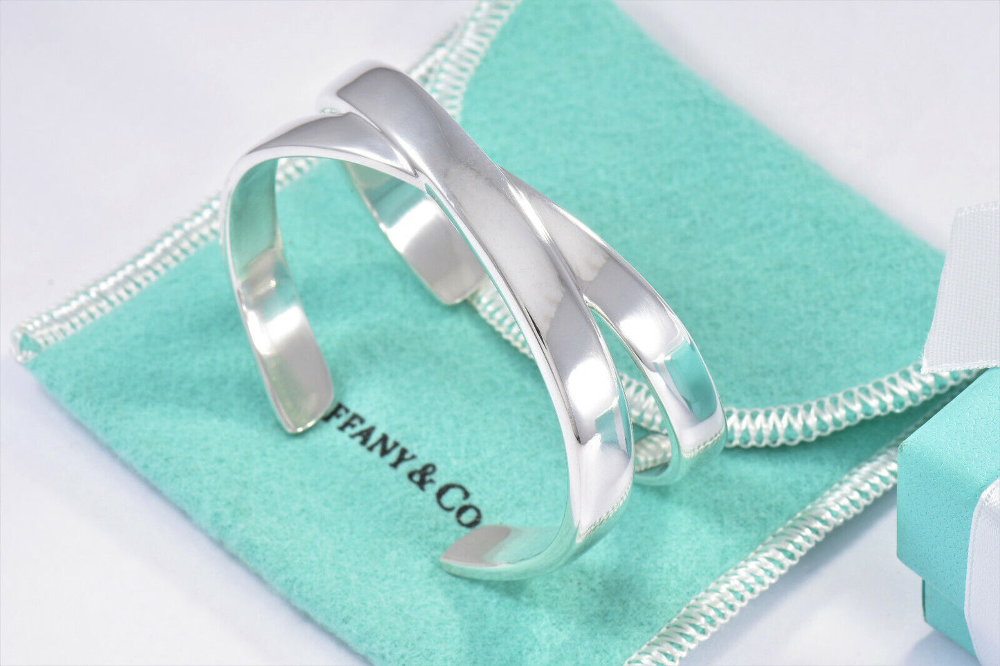 Tiffany & Co Silver Paloma Picasso Graffiti X Cuff Bracelet Size Small in Pouch