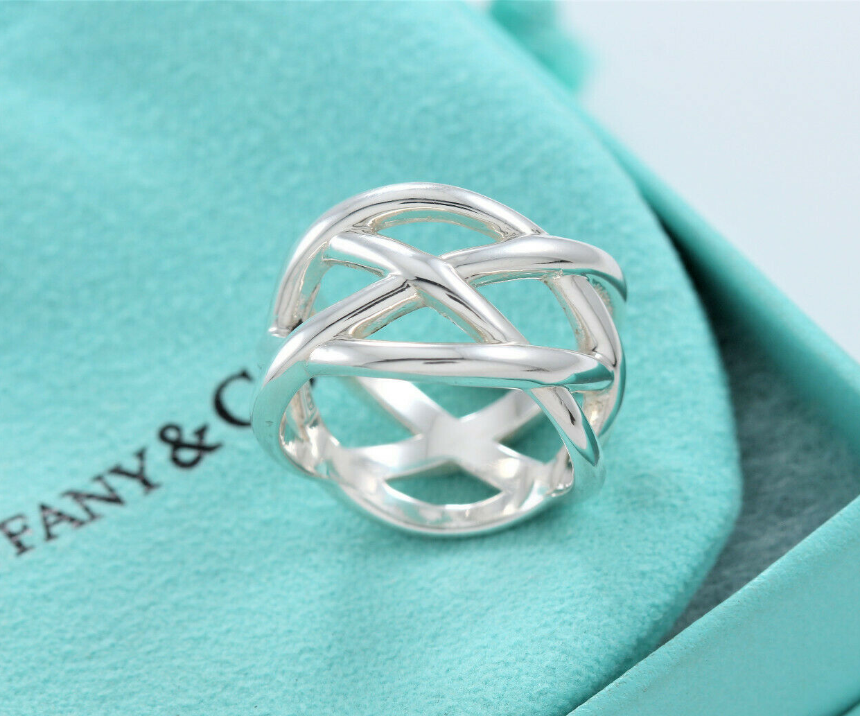 Tiffany & Co Italy Sterling Silver Celtic Weave Wide Ring Size 5.5 Lovely Modern