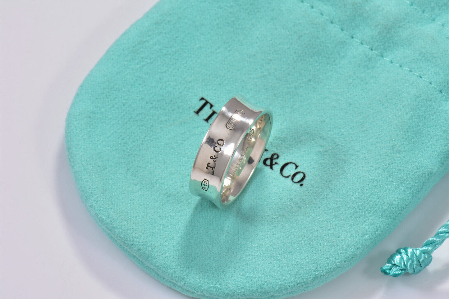 Tiffany & Co Sterling Silver 1837 Medium Ring Size 6.5 Band in Pouch New Version