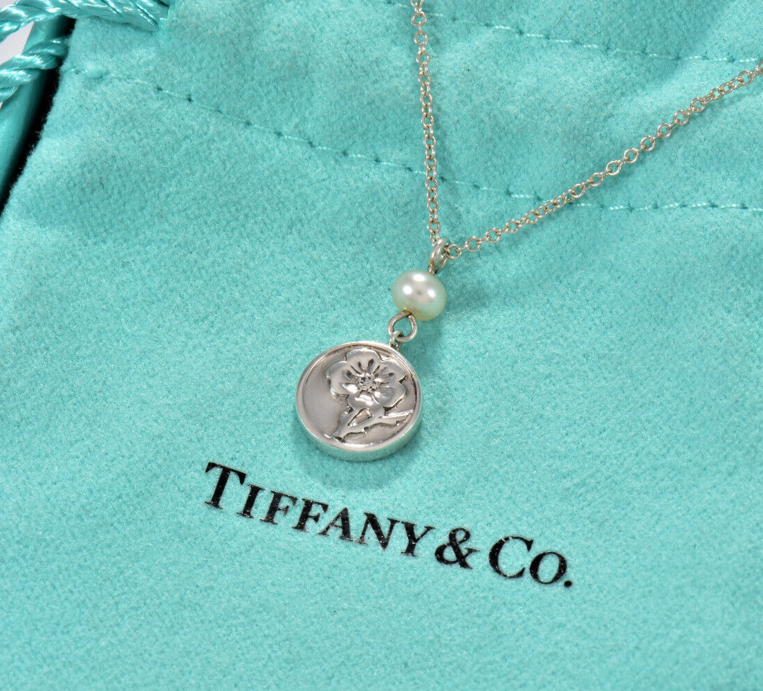 Tiffany & Co Sterling Silver Pearl Rose Flower Drop Pendant Necklace & Box Pouch