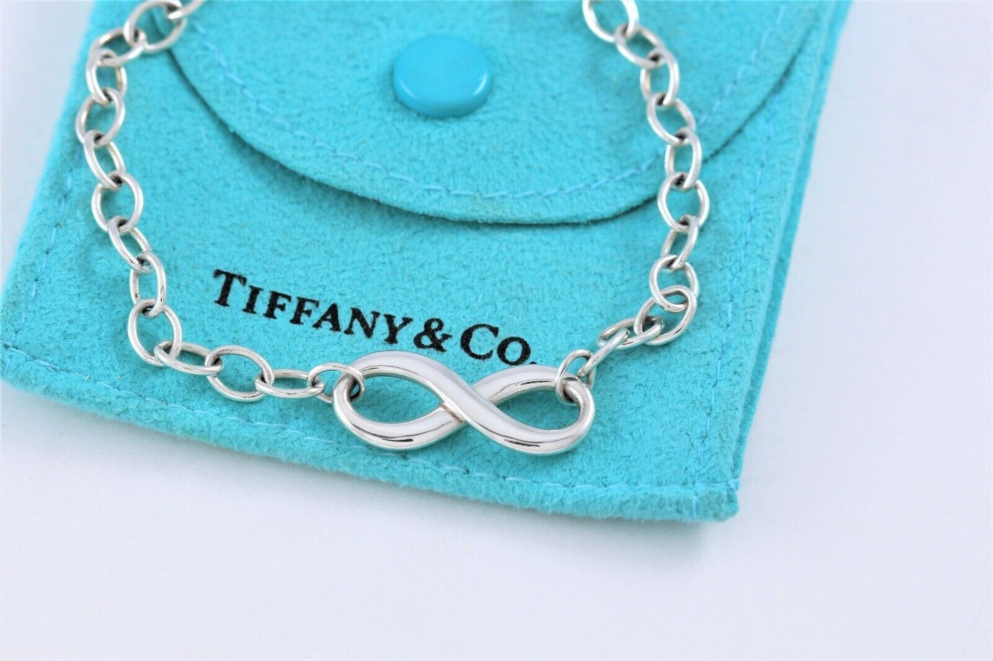 Tiffany & Co Sterling Silver Infinity Chain Link Bracelet 7.25" in Pouch