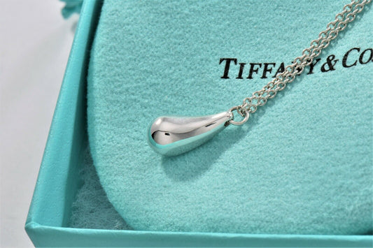 Tiffany & Co Silver Elsa Peretti Teardrop Pendant 16.25" Chain Necklace in Pouch