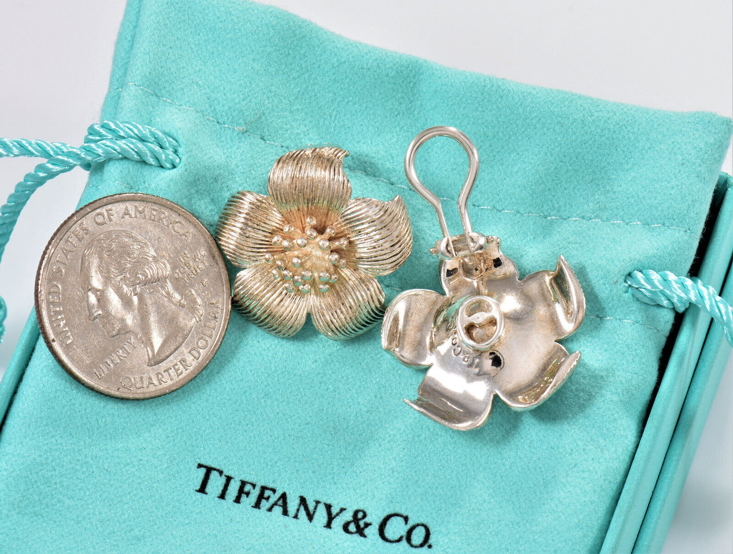 Vintage Tiffany & Co Sterling Silver 1" Magnolia Flower Clip On Earrings & Pouch