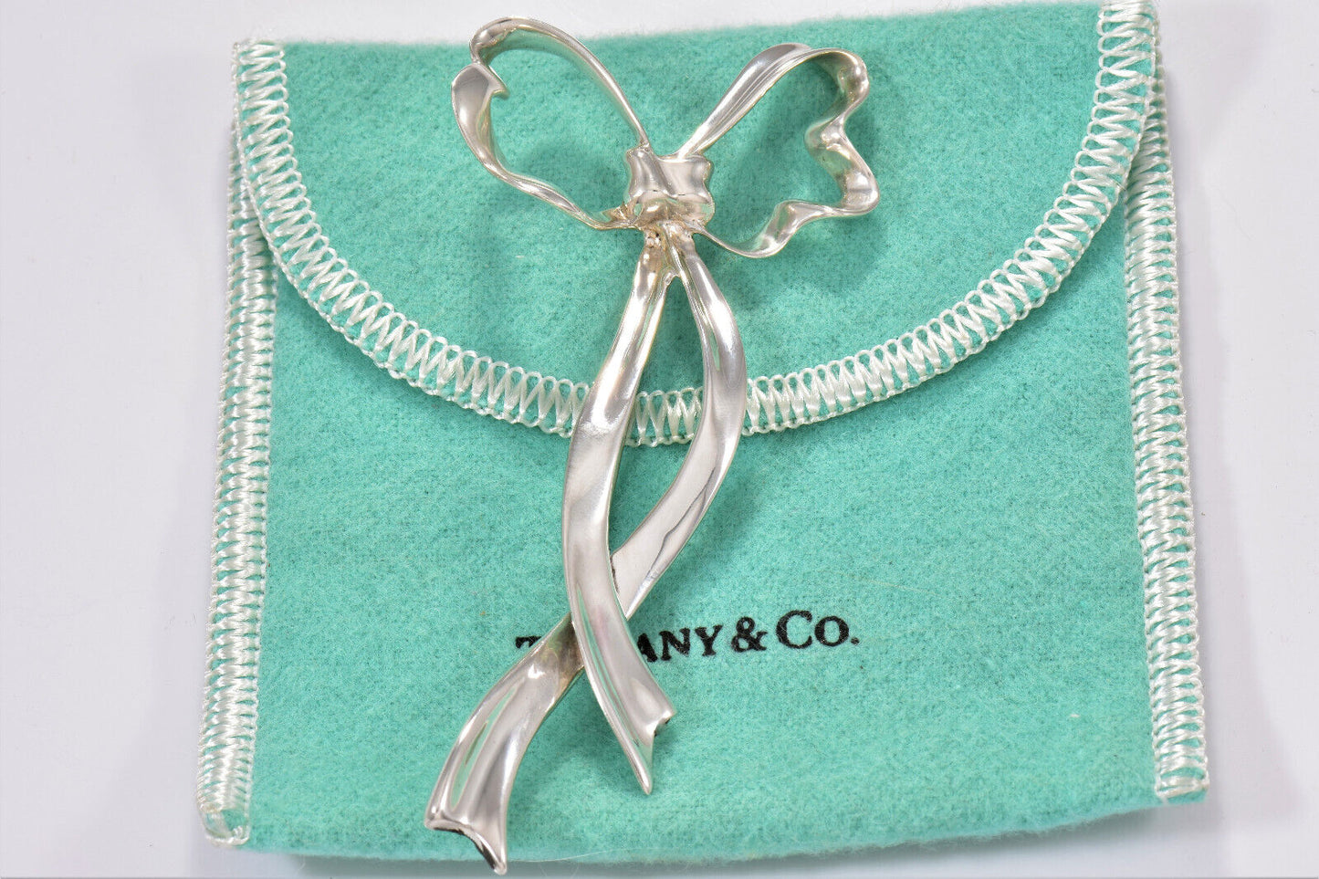 Vintage Tiffany & Co Silver Bow Ribbon Present 3.5" Brooch Rare Pin Elegant Lady