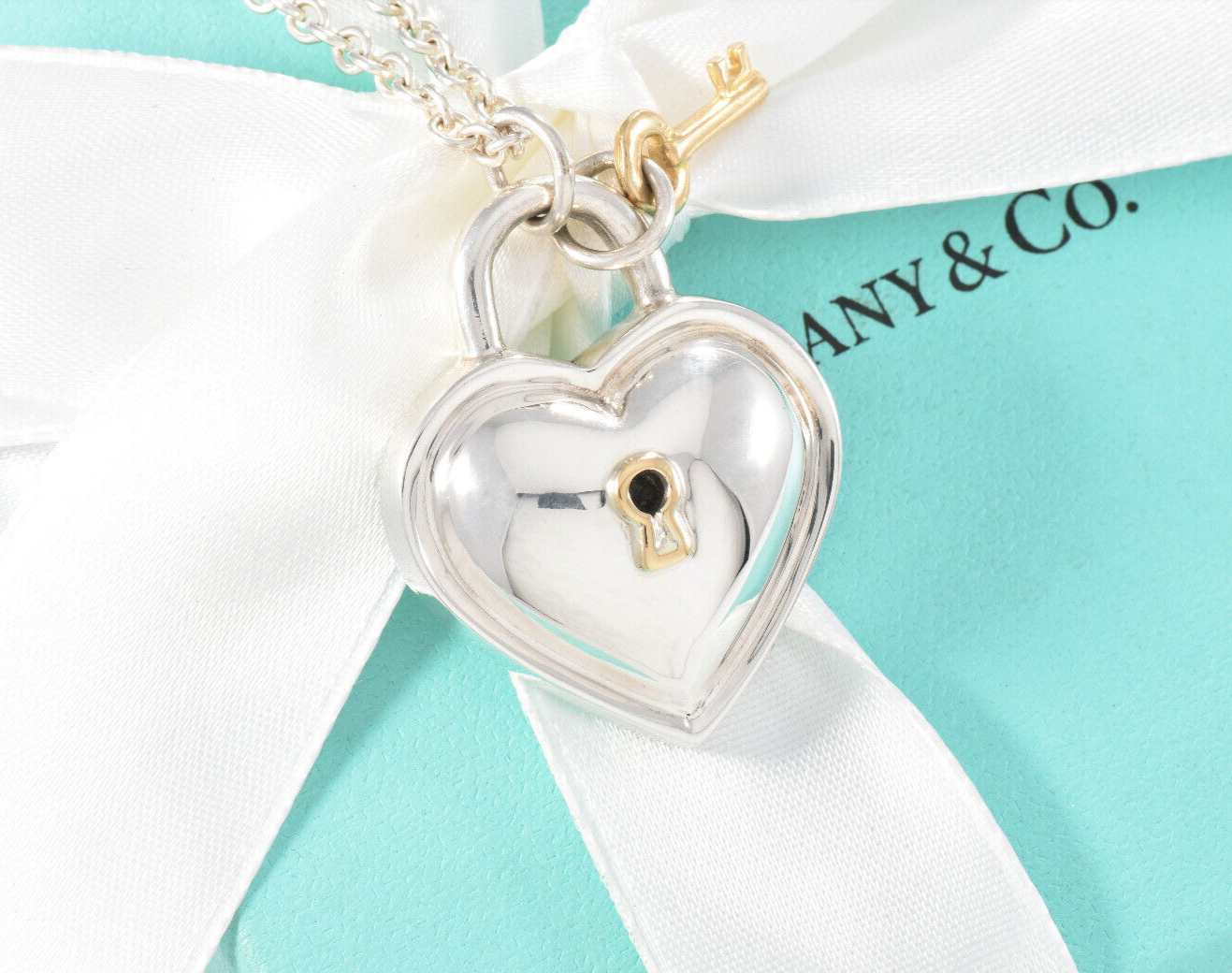 Vintage Tiffany & Co 18k Gold Silver Heart Key Lock Pendant 20.5" Chain Necklace