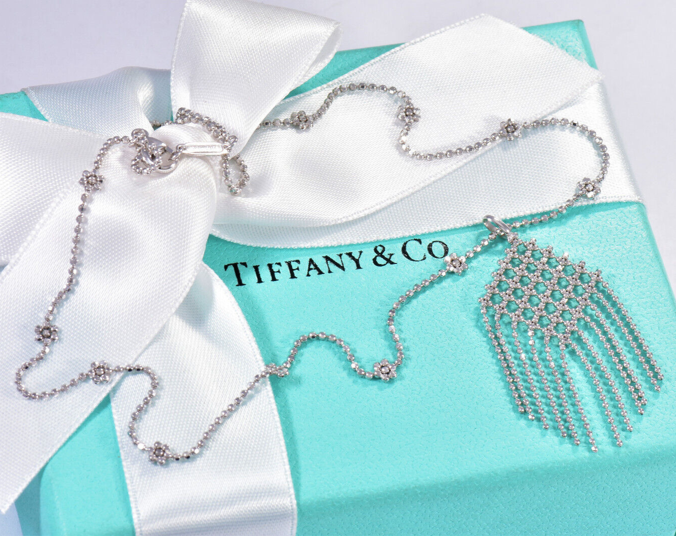 Tiffany & Co 18K Gold Gatsby Fringe Dangling Flower Bead Drop Necklace Box Pouch