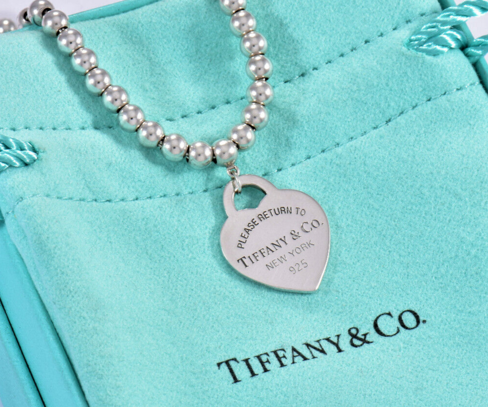 18.25" Please Return To Tiffany & Co Silver Heart Pendant Beaded Necklace Pouch