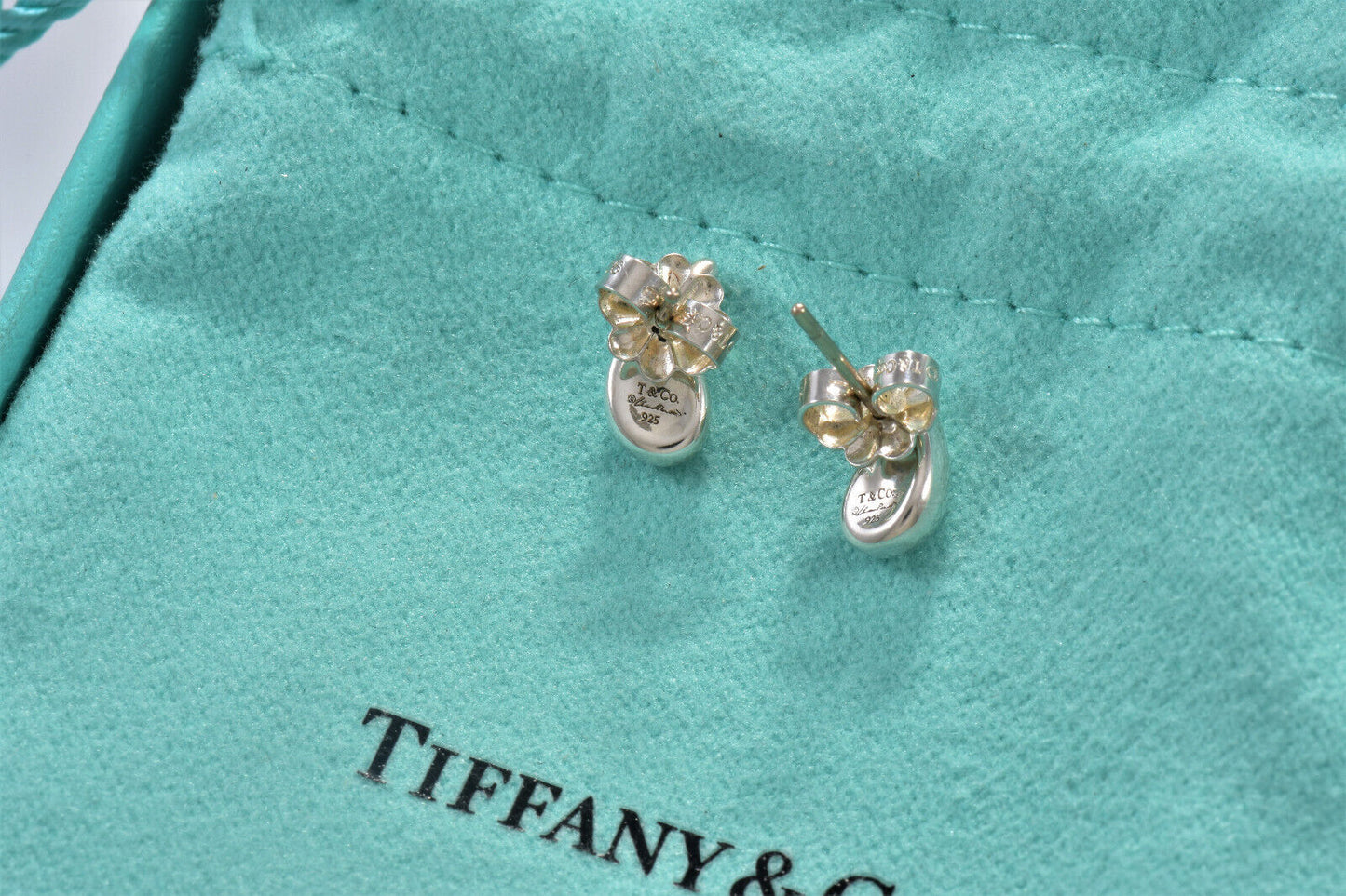 Tiffany & Co Silver Elsa Peretti 11mm Small Teardrop Stud Earrings in Pouch Rare