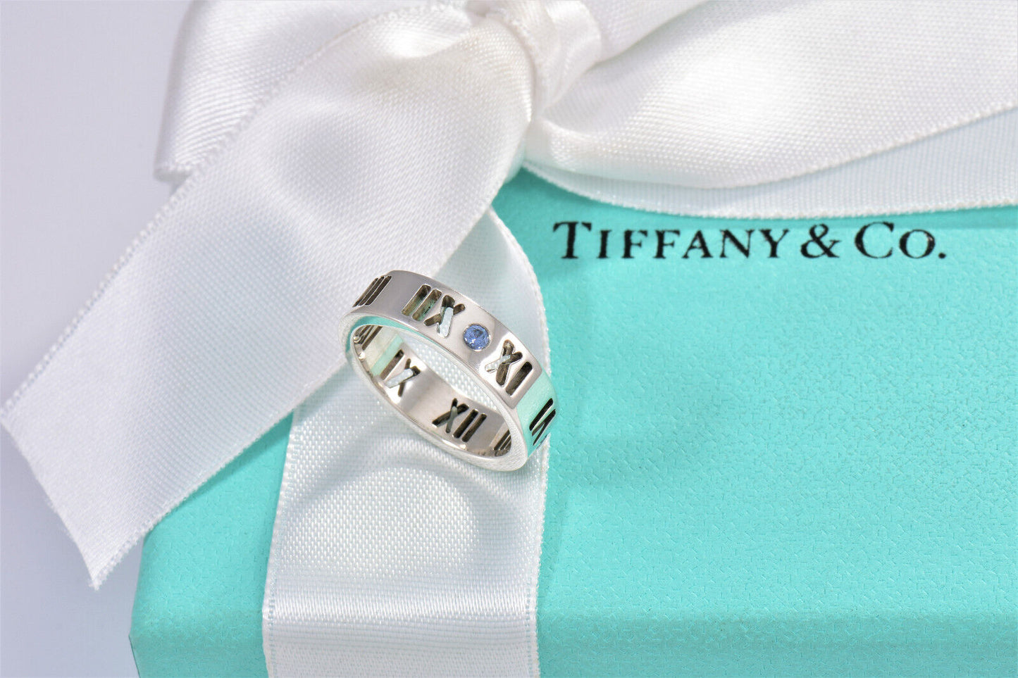 Tiffany & Co Silver Montana Sapphire Atlas Roman Numeral Ring Size 4.5 in Pouch