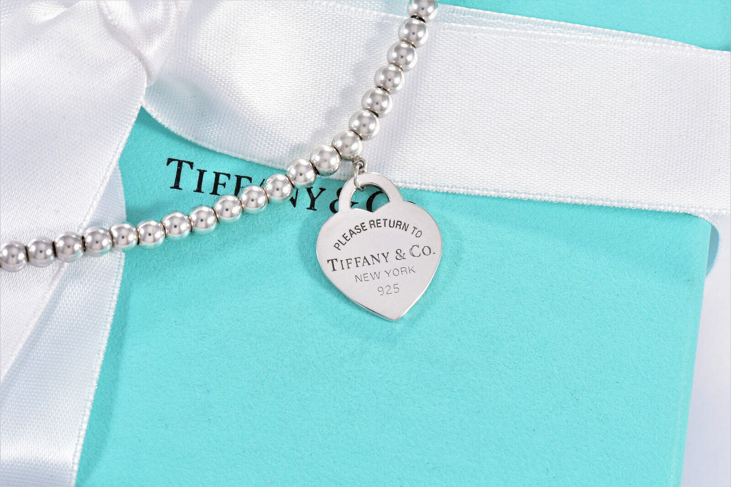 Please Return To Tiffany & Co Silver Heart Pendant 16" Beaded Necklace in Pouch