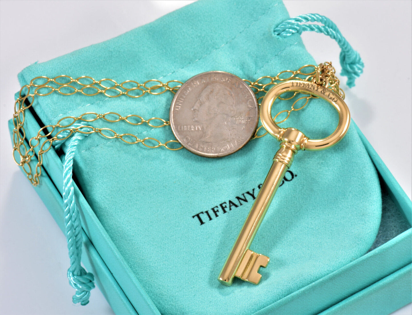 Tiffany & Co 18K Yellow Gold 2.5" Oval Key Pendant 24.25" Chain Link Necklace