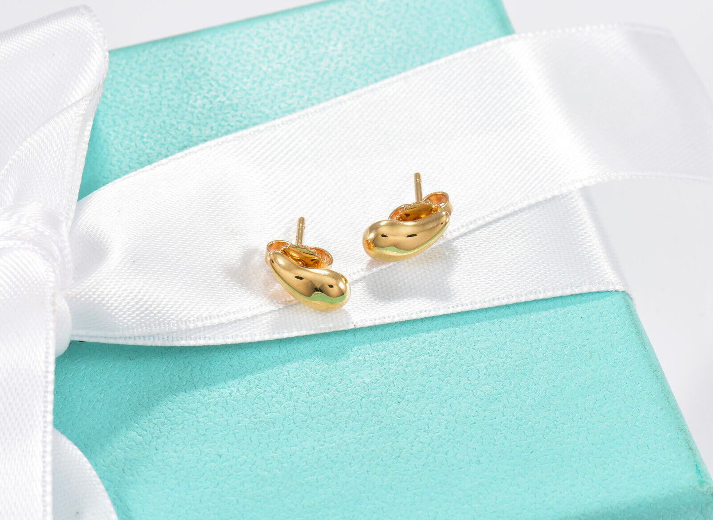 Tiffany & Co 18K Yellow Gold Elsa Peretti Teardrop Stud Earrings in Box Rare