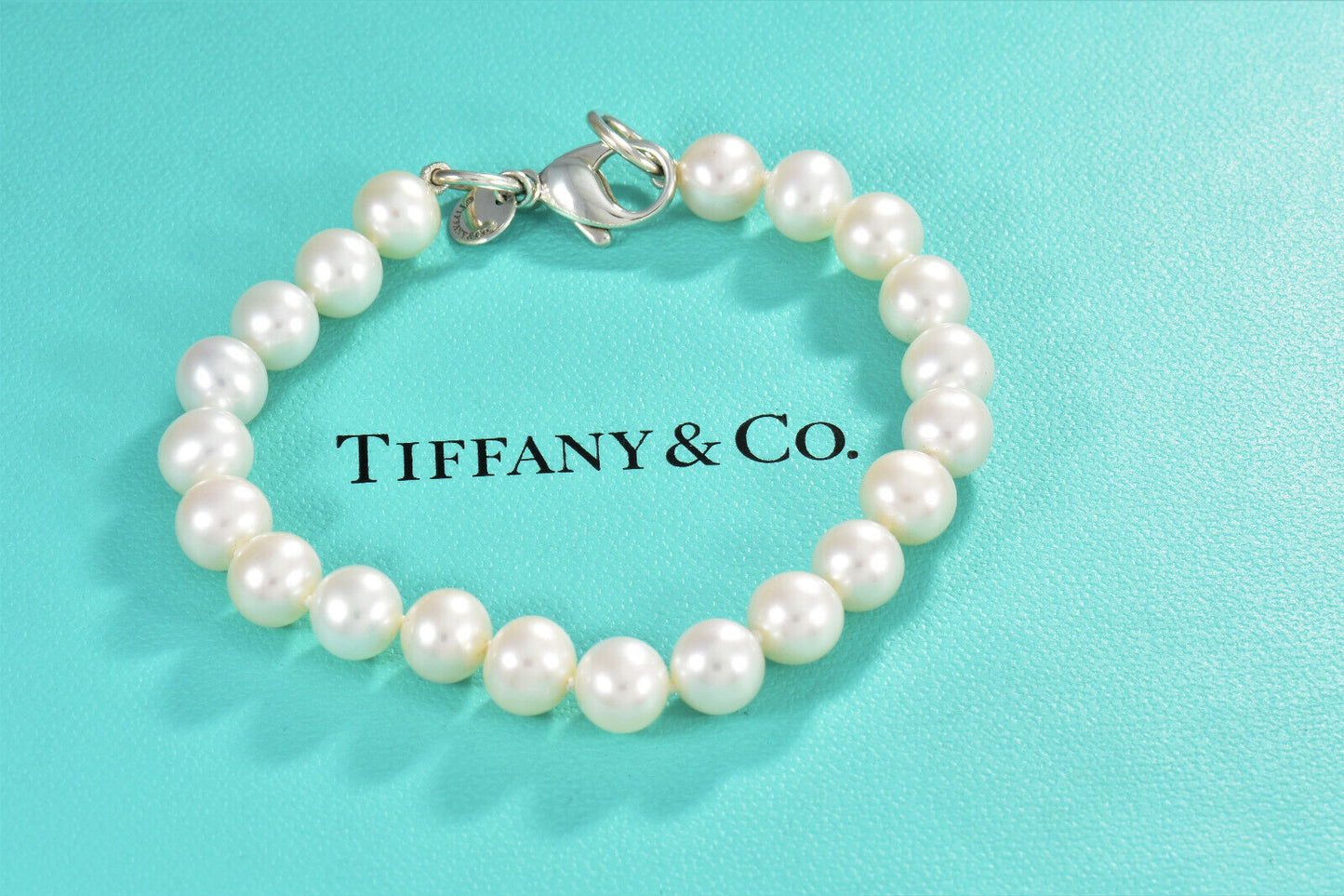 Tiffany & Co Sterling Silver 8mm Pearl Bead Bracelet 7.9" in Box Pouch Ribbon