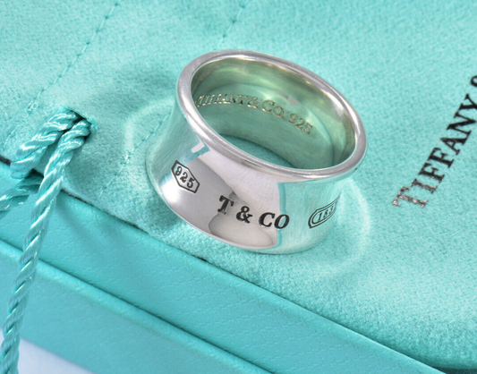 Tiffany & Co Sterling Silver 1837 Wide Concave Band Size 7.5 Ring Boxed Unisex