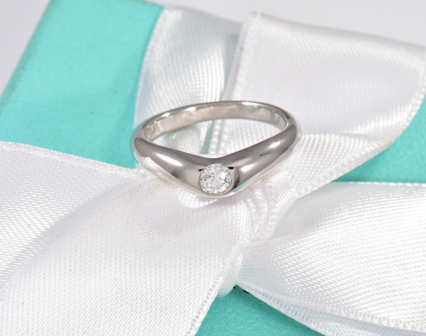 Size 6 Tiffany & Co Platinum 0.18ct Diamond Elsa Peretti Wide Curved Band Ring