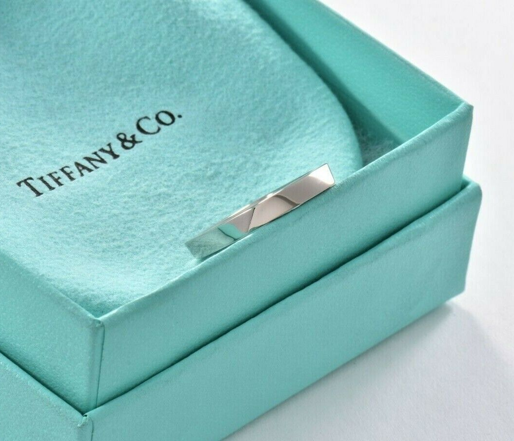 Tiffany & Co Frank Gehry 18K Gold Torque Square Size 5 Ring Limited Rare Black