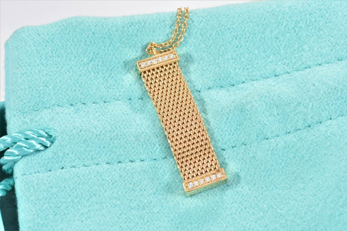 $2,600 Tiffany & Co Diamond 18K Yellow Gold Somerset Mesh Pendant Necklace Boxed