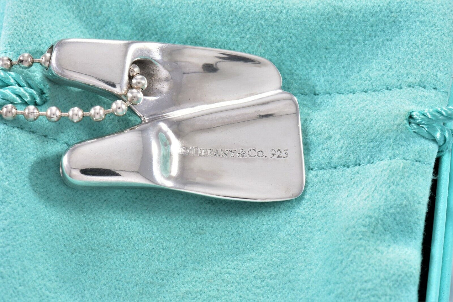 Tiffany & Co Heavy Silver Scuba Diver Fins 34" Bead Chain Necklace & Pouch Rare