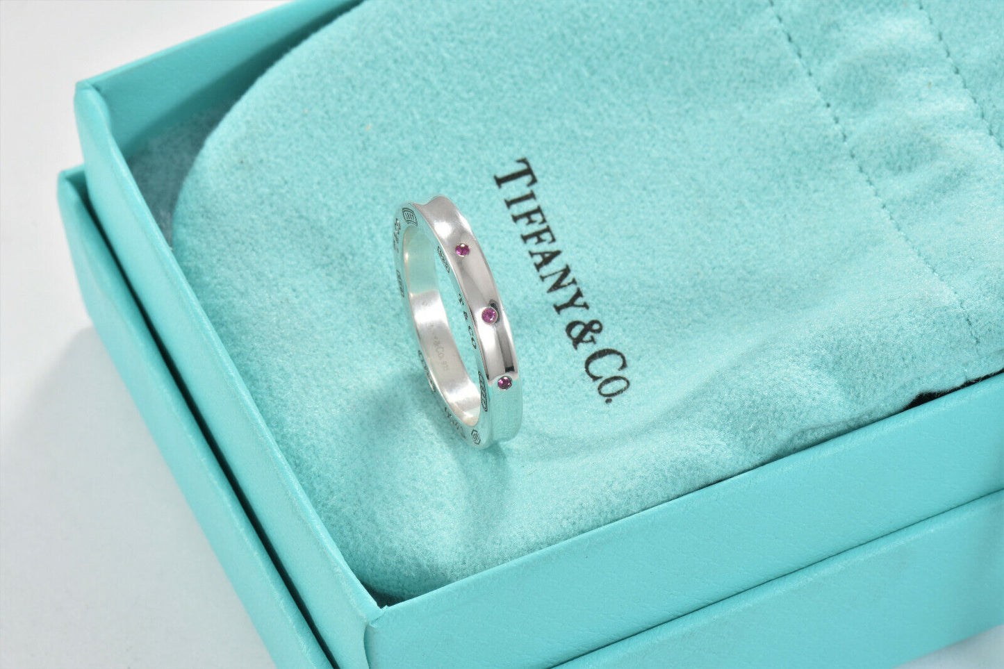 Tiffany & Co Silver 1837 Narrow 3 Pink Sapphire Band Stack Ring Size 5 in Pouch