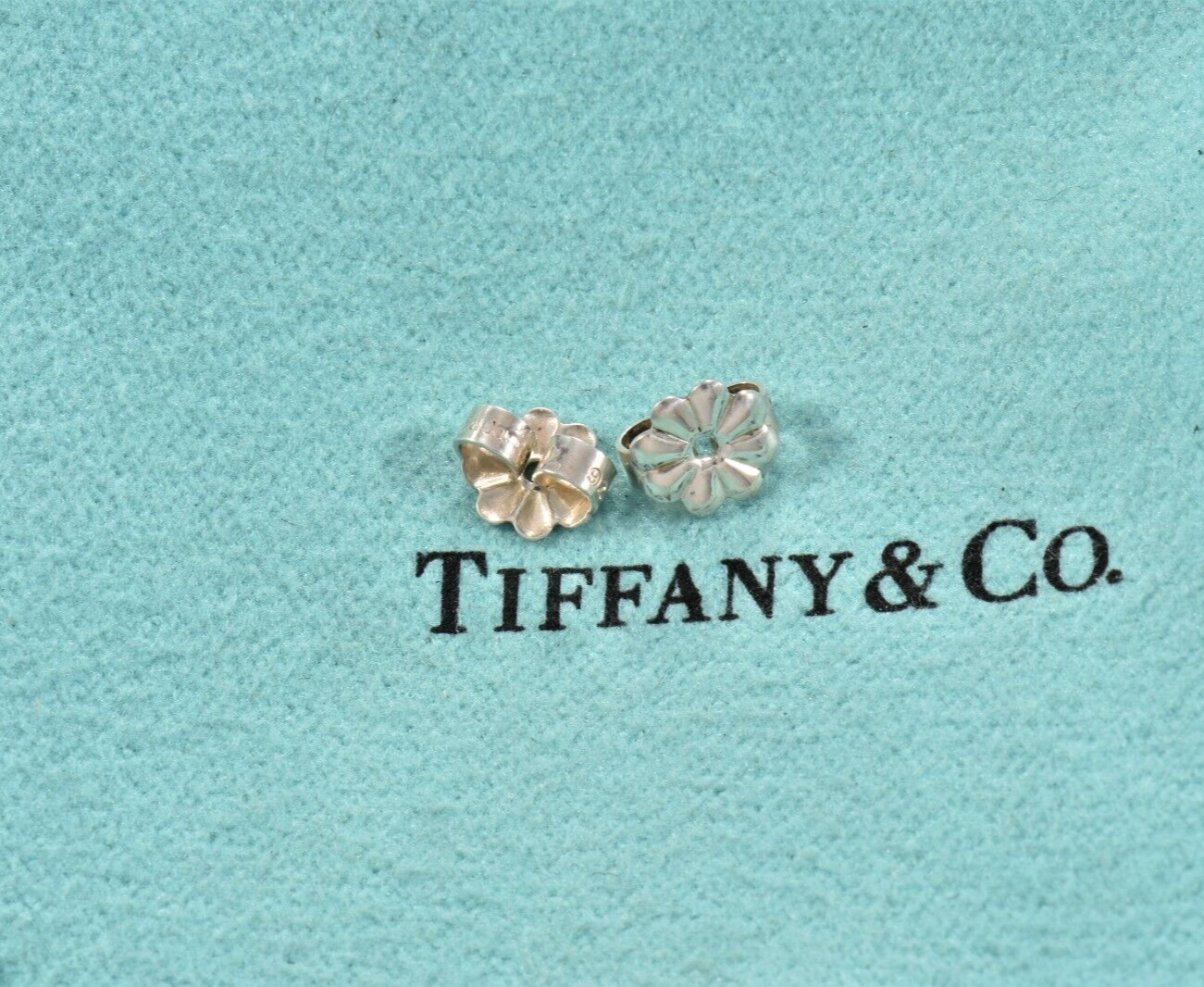 Tiffany & Co Sterling Silver HardWear Bolt Bead Stud Earrings & Box Pouch Ribbon