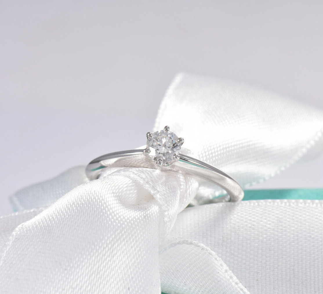 Tiffany & Co Platinum .27 ct Round Solitaire Diamond  Ring Size 5.5 in Box Pouch