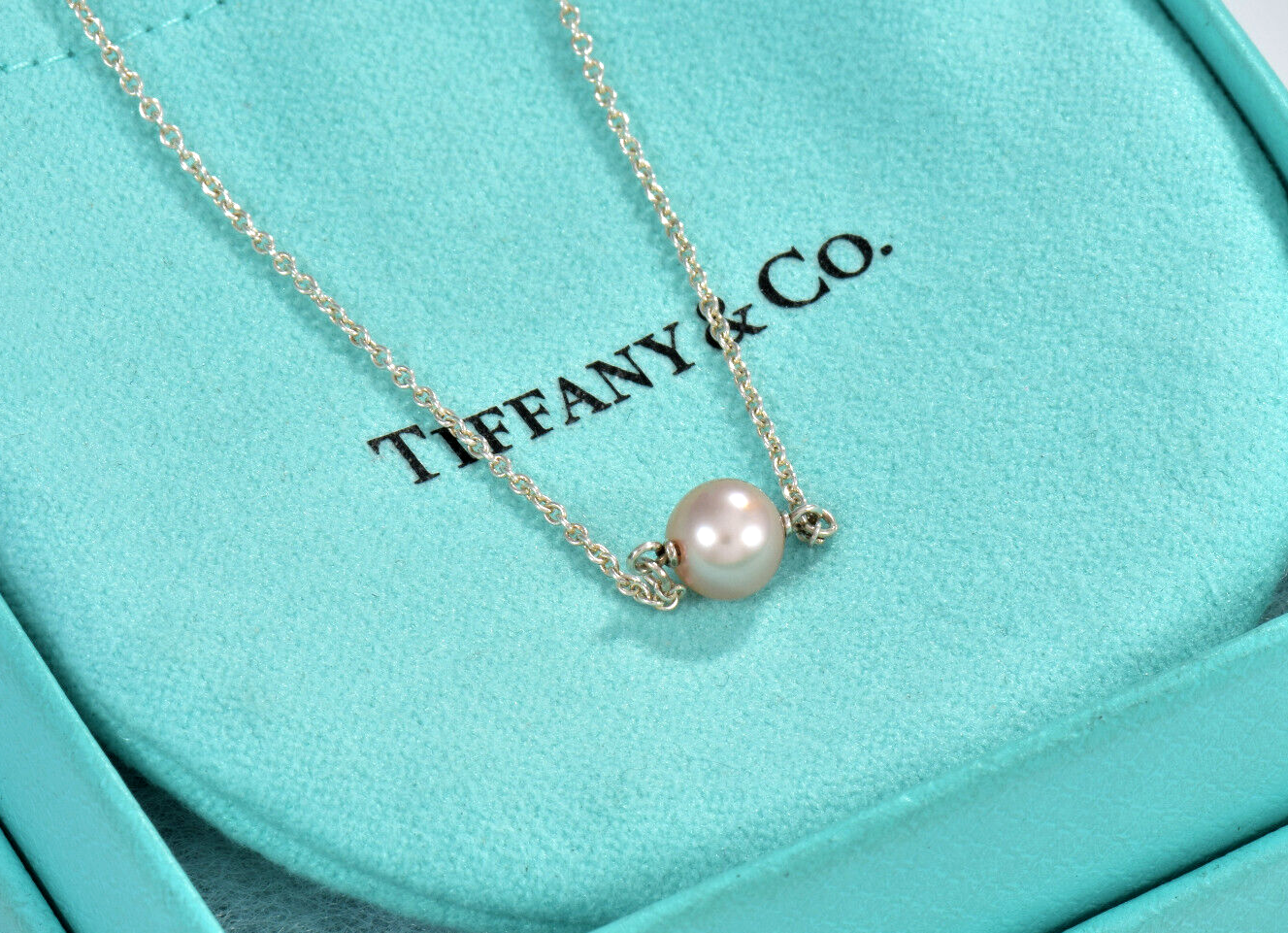 Tiffany & Co Silver Elsa Peretti Pink Pearl By Yard Pendant 16.5" Necklace Pouch