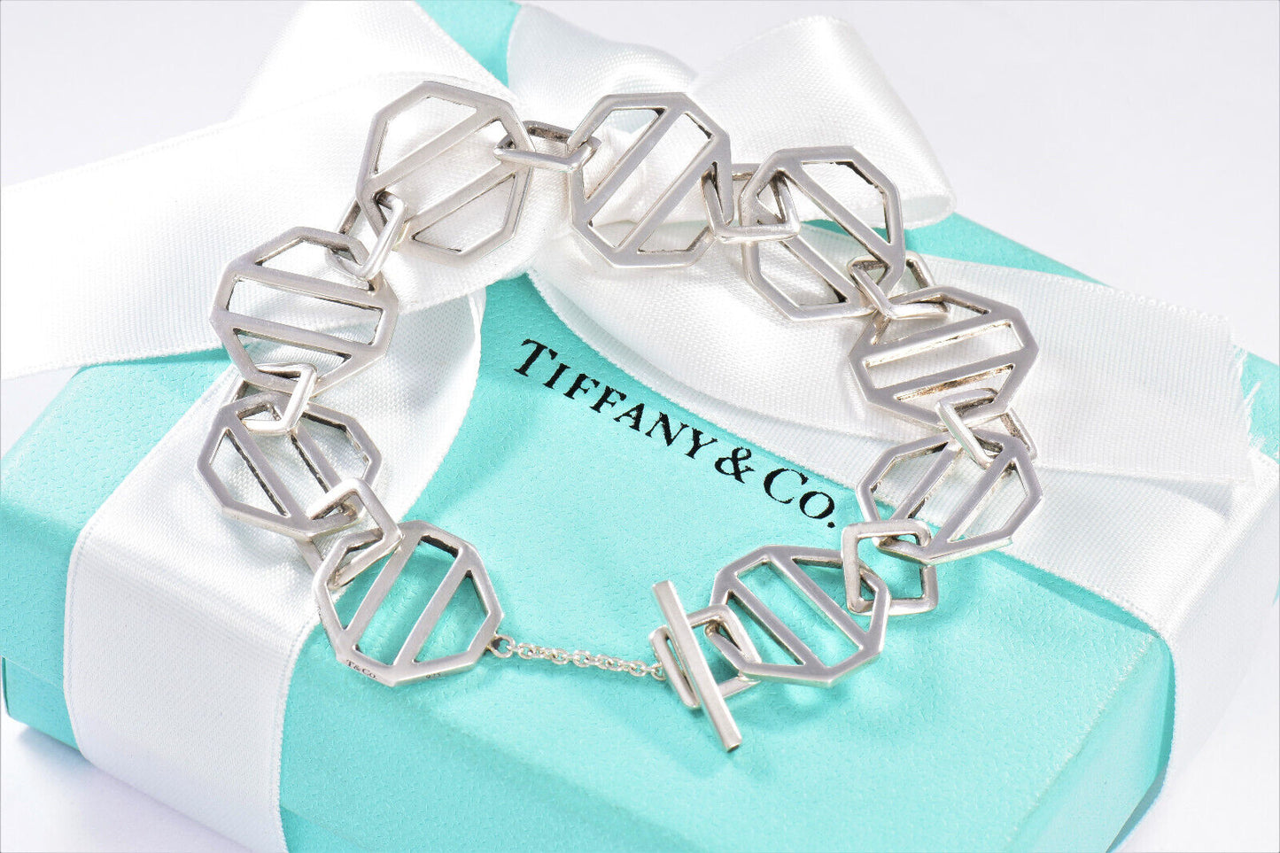 Tiffany & Co Silver Paloma Picasso Zellige Toggle Bracelet 7.5" in Pouch Rare