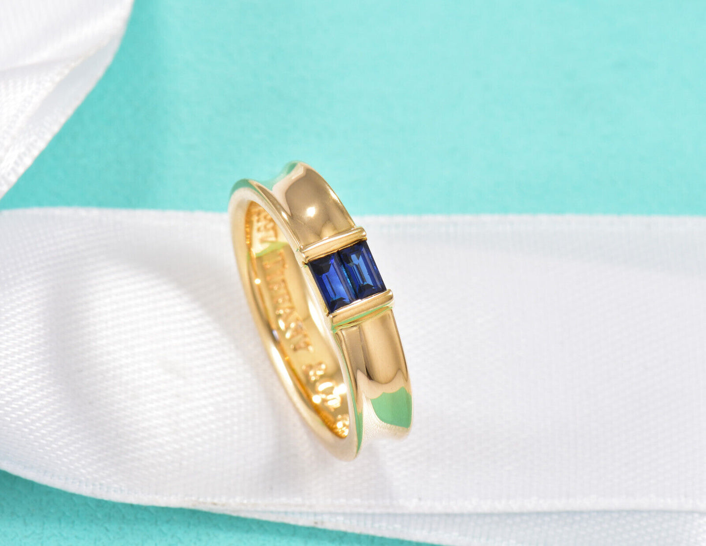 Tiffany & Co 18k Yellow Gold Blue Sapphire Baguette Wide Stack Ring & Pouch Rare