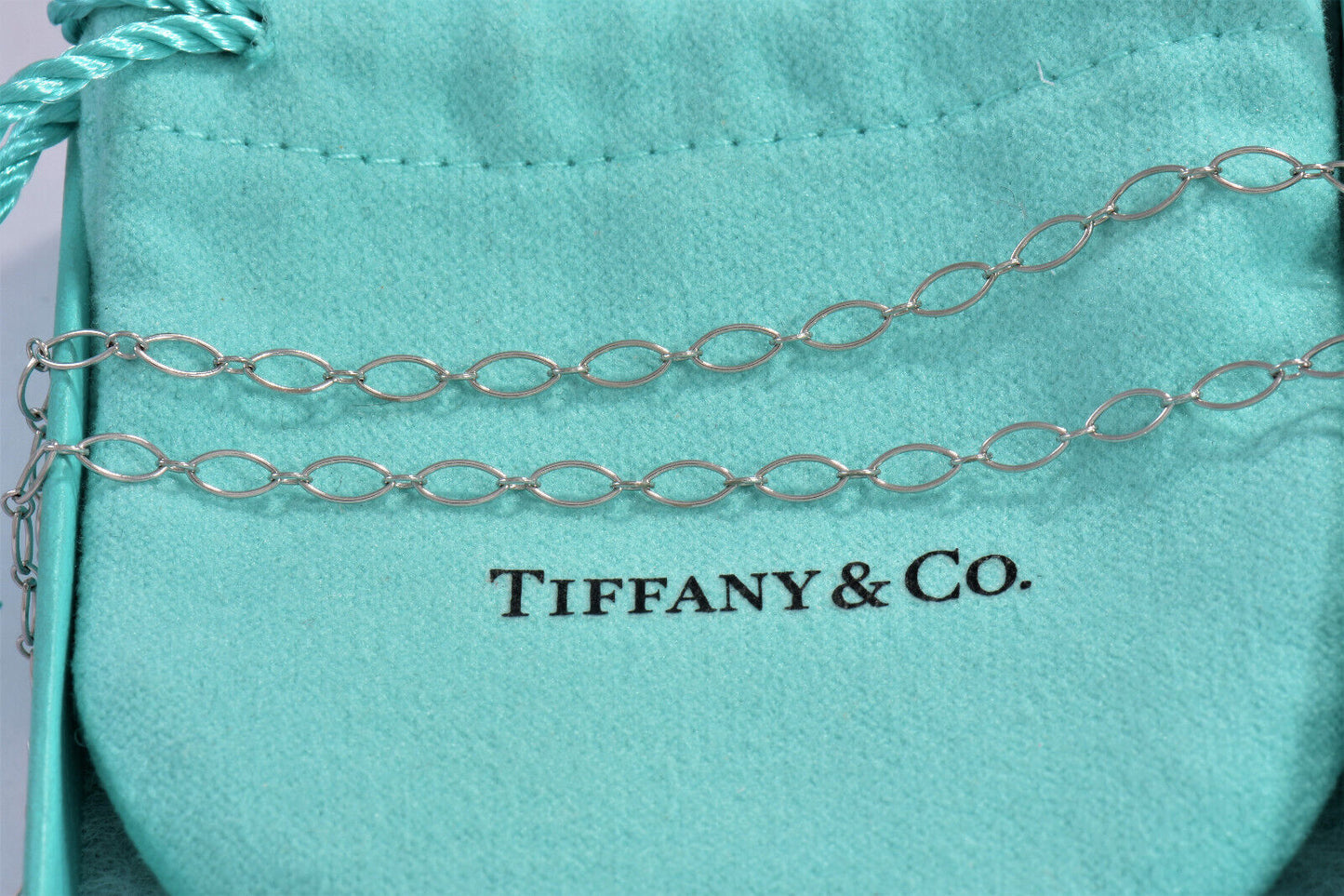 Tiffany & Co 18K White Gold Oval Link Chain 16.25" Necklace For Pendant in Pouch