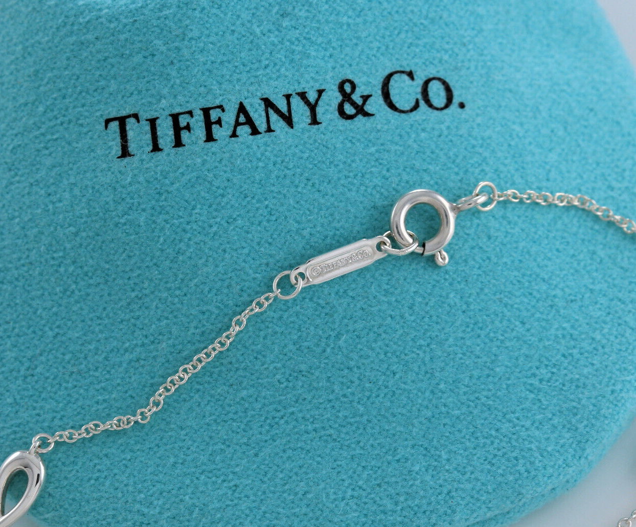 Tiffany & Co Sterling Silver Infinity Endless Bracelet 6.5" & Pouch Rare Eternal