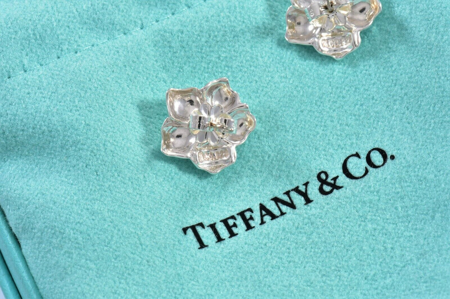 Vintage Tiffany & Co Silver Pearl Flower Petal Earrings in Box Pouch Rare Lovely