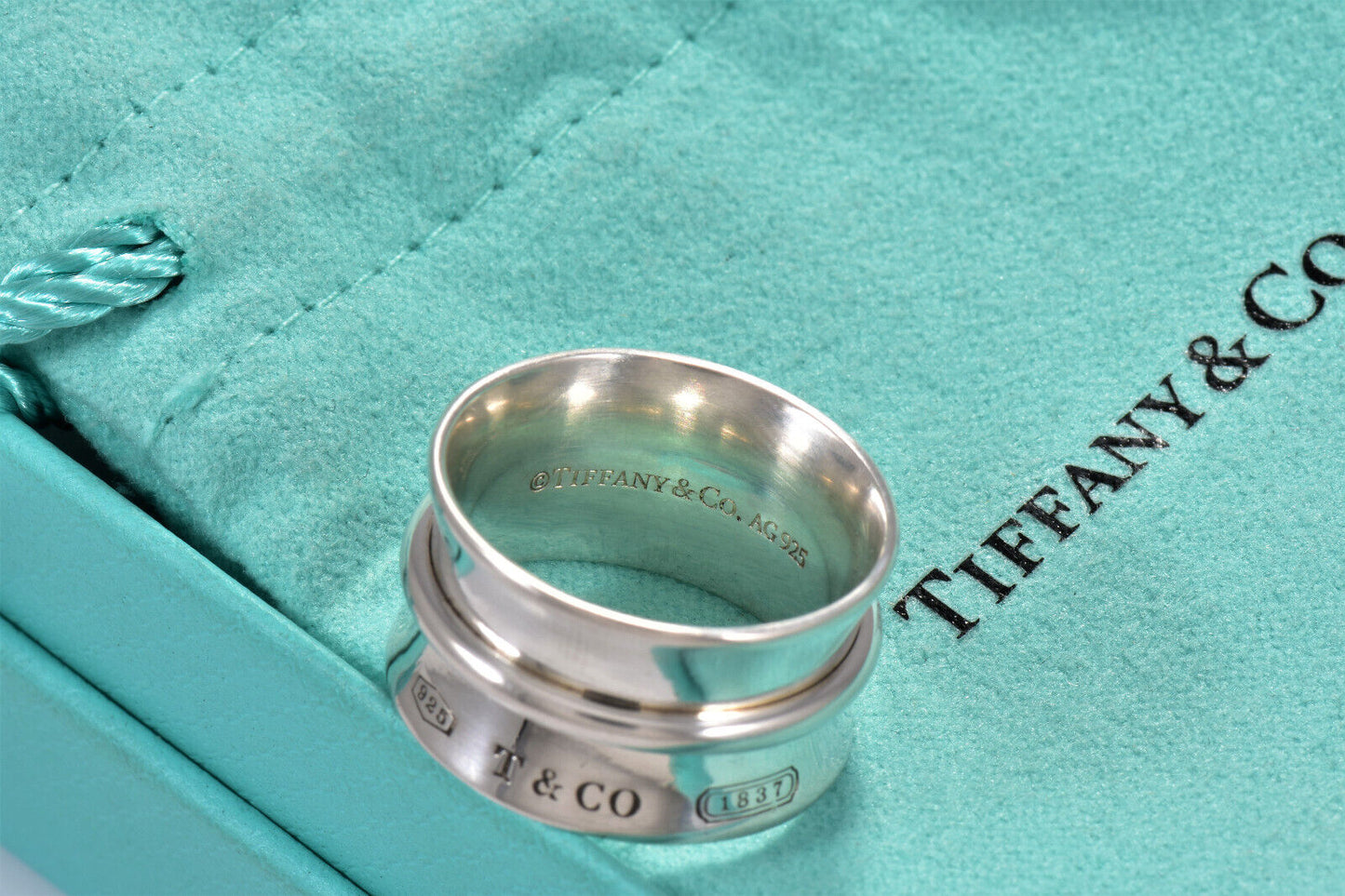 Tiffany & Co Sterling Silver 1837 Wide Concave Band Size 7 Ring in Pouch Unisex