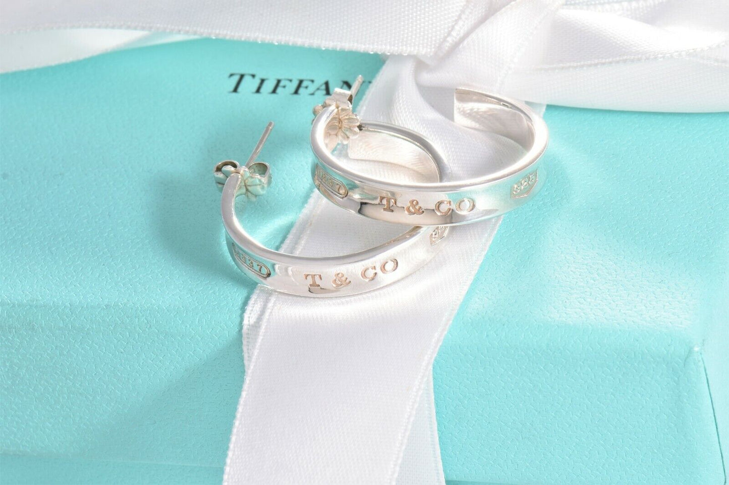 Tiffany & Co Sterling Silver 1837 28mm Wide Hoop Earrings Boxed 5mm Thick Rare